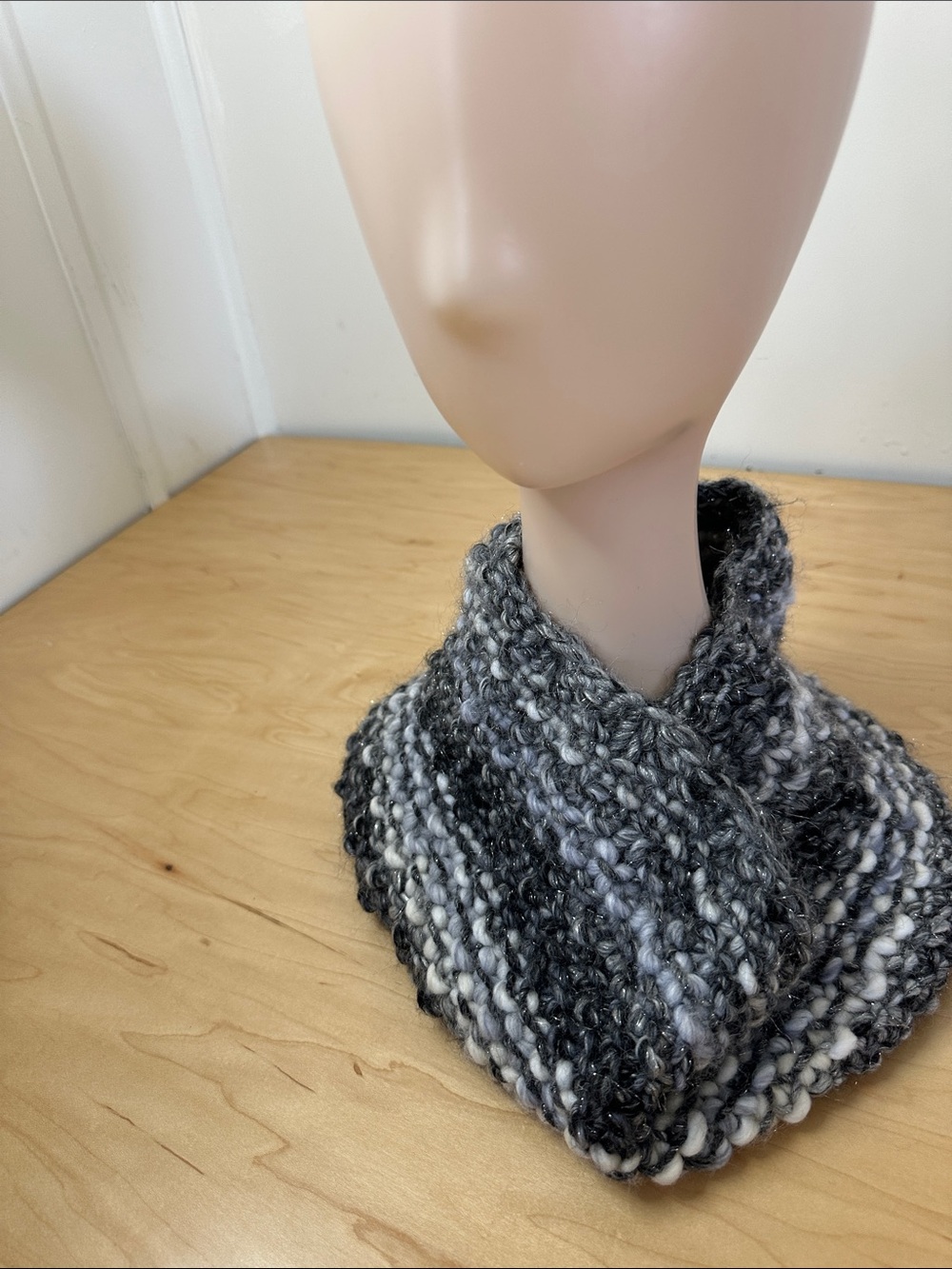 Women’s Soft Knit Neck Warmer - Gray Ombre